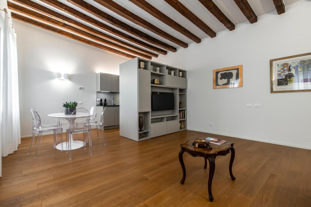 Ca' Delle Acque Deluxe Apartment R&R Veneza Exterior foto